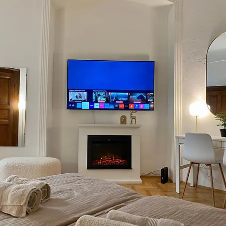 Apartment Romantic Centre Flat - Alexandra *